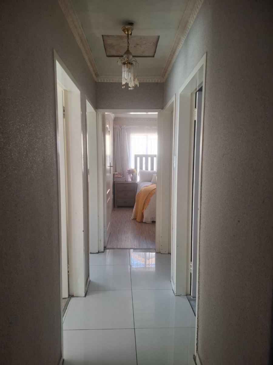 3 Bedroom Property for Sale in Maokeng Free State